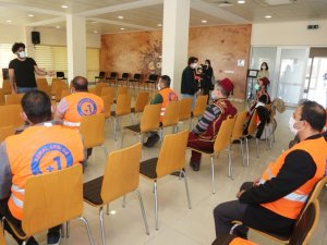 Küçükçekmece’nin Ramazan davulcularına ritim eğitimi