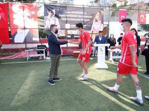 Bayraklı’nın her mahallesinde 23 Nisan coşkusu