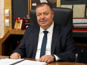 Başkan Ramazan’dan 23 Nisan kutlaması