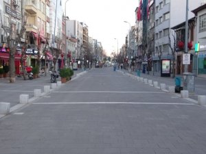 Kısıtlama başladı, Uşak sessizliğe büründü