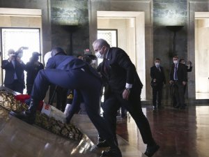 Devlet erkanından Anıtkabir’e ziyaret