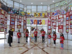 DEÜ’den çevrim içi 23 Nisan töreni
