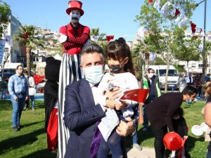 Bayraklı Belediyesinin 23 Nisan Şenlikleri’nde muhteşem final