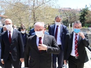 TBMM Başkanı Şentop, Hacı Bayram Veli Camii’nde cuma namazı kıldı