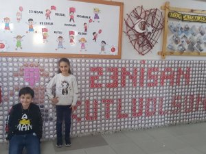 Bin 300 bisküviyle ’23 Nisan Kutlu Olsun’ yazdılar