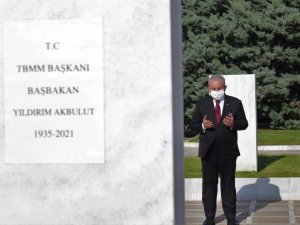 TBMM Başkanı Şentop’tan Devlet Mezarlığı’na ziyaret