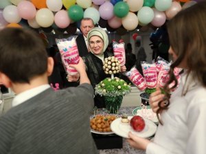Cumhurbaşkanı Erdoğan, çocuklarla iftarda buluştu