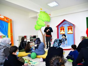 Mamak Belediyesi’nden meddah gösterisi