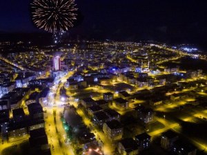 23 Nisan’da gökyüzünde rengarenk kutlama