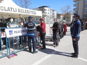 Polatli Belediyesi Gönül Sofraları ile mahallelerde vatandaşlarla buluşmaya devam ediyor