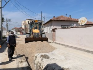 Başkan Ergün, İshakçelebi’ye verdiği sözü yerine getiriyor