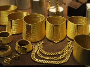 Altın yatırımcılarına öneri: ‘Sabırlı olun’