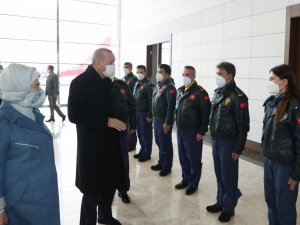 Cumhurbaşkanı Erdoğan’ı Ankara’da pilotlar karşıladı