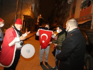 Sahur Devriyesi, şehitler için sahurda toplu dua etti