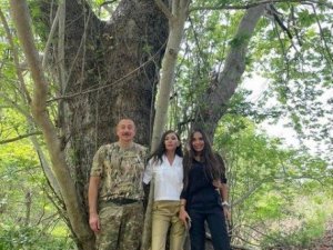 Aliyev ve ailesi Cebrayıl ile Zengilan’ı ziyaret etti