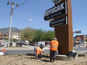 Kuyucak’ta temizlik ve güzelleştirme çalışmaları sürüyor
