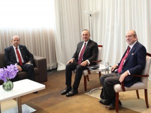 Bakan Çavuşoğlu, CMF Kurucusu ve Onursal Başkanı Büyükelçi Carteron’la görüştü