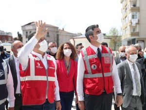İBB Başkanı Ekrem İmamoğlu’ndan Kartal ziyareti