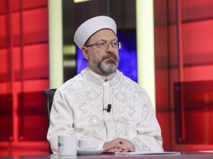 Diyanet İşleri Başkanı Erbaş, "İyilik Vakti" programına konuk oldu
