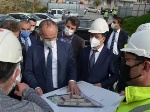 TOKİ Başkanı Bulut, 29 Ekim’de açılacak Atatürk Kültür Merkezi’nde incelemelerde bulundu