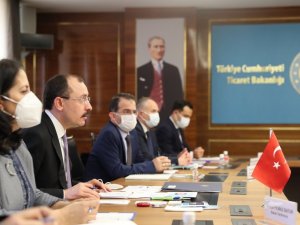 Ticaret Bakanı Muş, KKTC Başbakan Yardımcısı Arıklı ile bir araya geldi