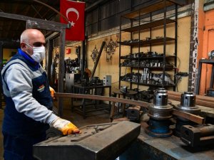 Mamak Belediyesi atölyelerinden modern tasarımlar