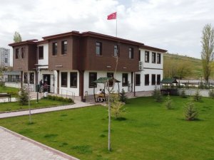 Keçiören’deki mahalle konağı hem taziye evi hem aile sağlığı merkezi