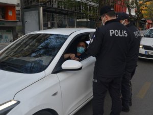 Başkent’te kapanma başladı, polis ekipleri tek tek kontrol etti