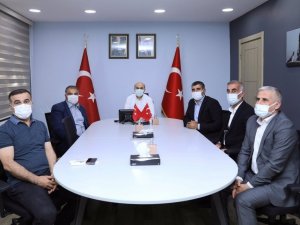Vali Demirtaş mahalle muhtarları ile bir araya geldi