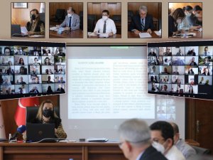 DEÜ Senatosu, ABD Başkanının açıklamalarını kınadı