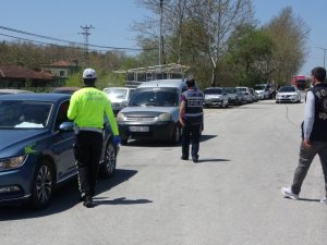 Kısıtlama başladı, Uşak’ta denetimler arttı