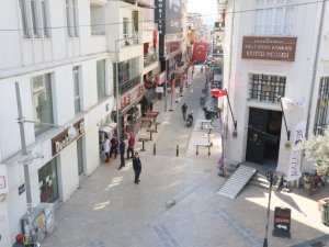 Başkan Atay ile sokaklar güzelleşiyor
