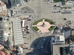 1 Mayıs’ta Taksim Meydanı drone ile görüntülendi