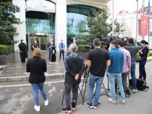 AK Parti İstanbul İl Başkan Yardımcısı Altunay, İBB’ye kayıp atları sordu