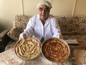 Buldan’ın geleneksel tatlısı ’Saraylı’ damak çatlatacak