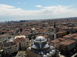 Mehdiye Camii minaresinde nefes kesen onarım