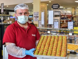 Halk Ekmek Ramazan ayında tatlı üretimini artırdı
