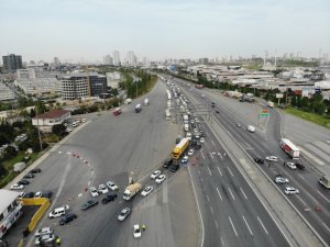 Mahmutbey gişelerinde denetim kuyruğu