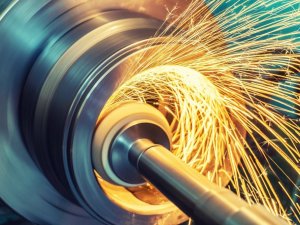 EİB’den nisan ayında 82 yıllık tarihinin ihracat rekoru geldi