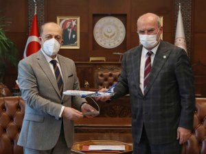 ATO Heyeti’nden Çalışma ve Sosyal Güvenlik Bakanı Vedat Bilgin’e ziyaret