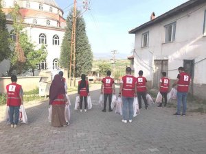 Türk Kızılayı Hisarcık’ta 2 bin Ramazan pidesi dağıttı