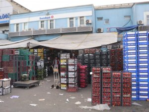 Bayrampaşa sebze ve meyve halinde esnaf dertli