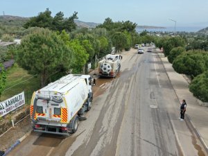 Günde 250-300 kilometre yol süpürülüyor