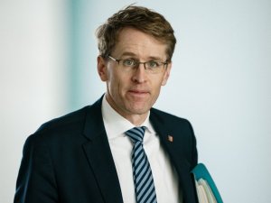 Almanya’nın Schleswig-Holstein eyaletinde Covid-19 kısıtlamaları tamamen kaldırılıyor