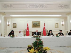Cumhurbaşkanı Erdoğan, azınlık cemaat liderleri ile iftarda bir araya geldi