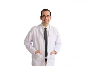 Hastane personeli 100 balon alarak Asrın Efe’ye destek oldu