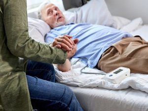 İhmal edilen iyi huylu prostat büyümesi ciddi sorunlar açabilir