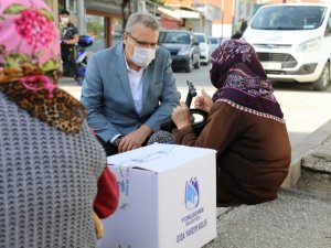 Yunusemre ramazan ayında da ihtiyaç sahiplerinin yanında