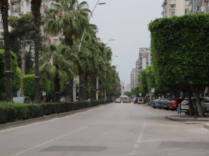 Tam kapanma Adana’da vakaları düşürdü