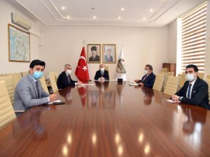 Pazar yerlerinde alınacak tedbirler görüşüldü
